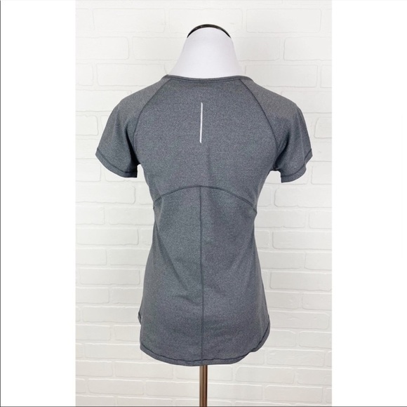 All In Motion Short Sleeve Crewneck T Shirt Gray Size Small - Picture 5 of 8